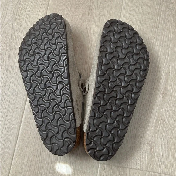 Men’s Birkenstocks clogs - Picture 3 of 8